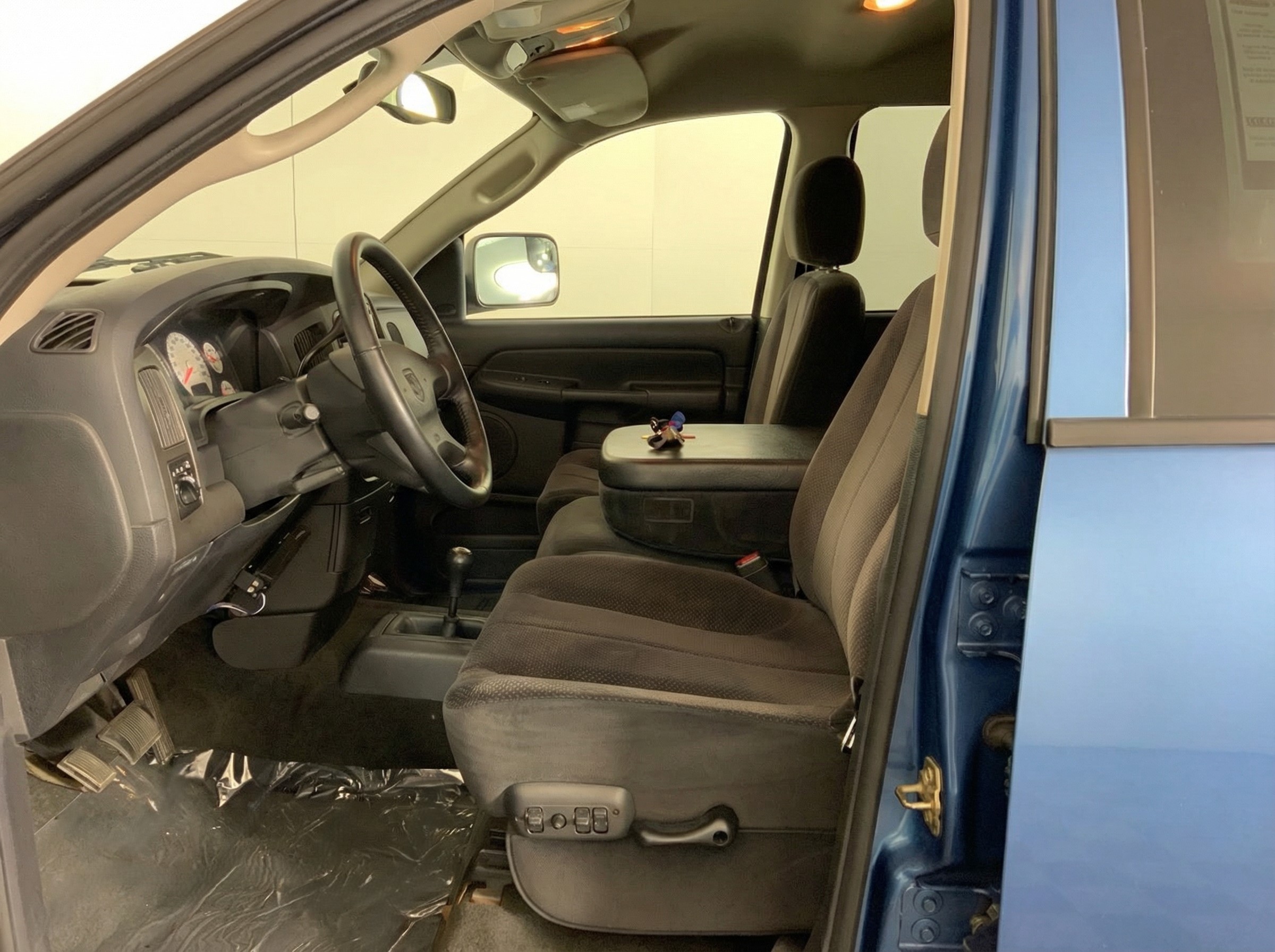 2003 Dodge RAM 2500 — photo 6
