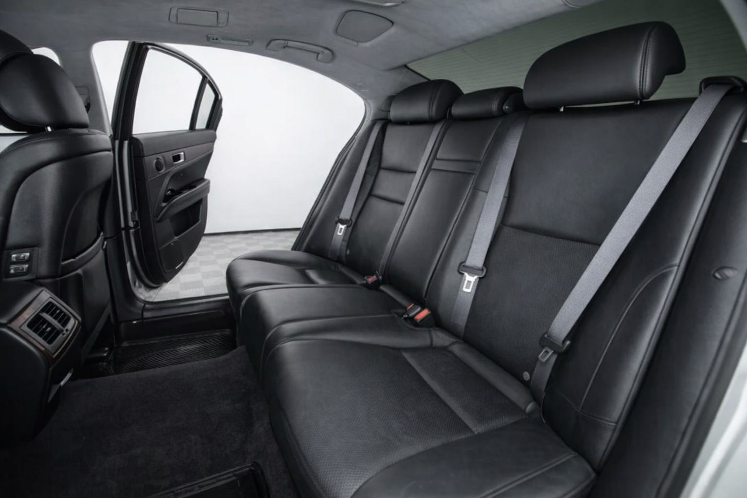 2007 Lexus LS — photo 6
