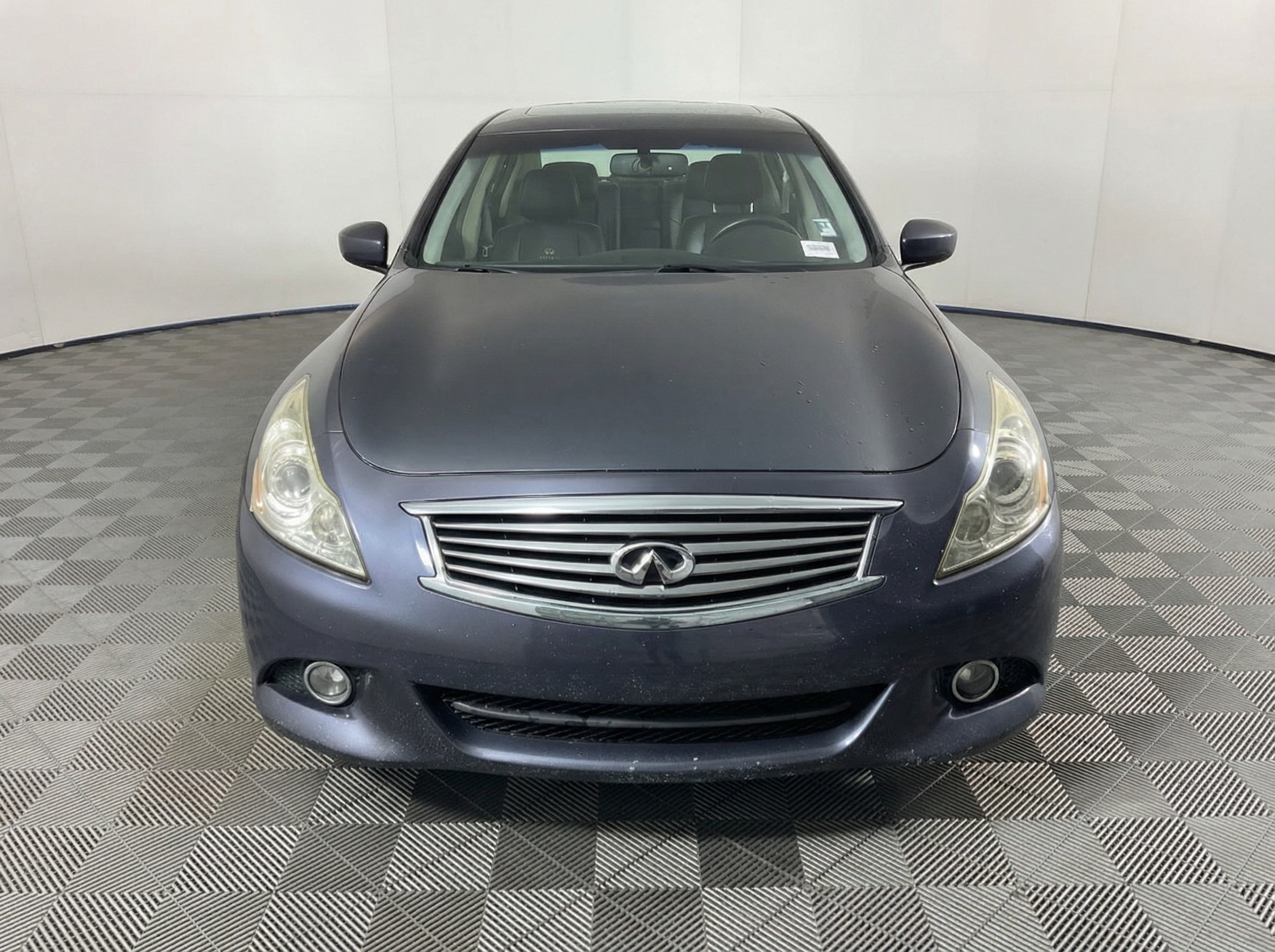 2010 Infiniti G37