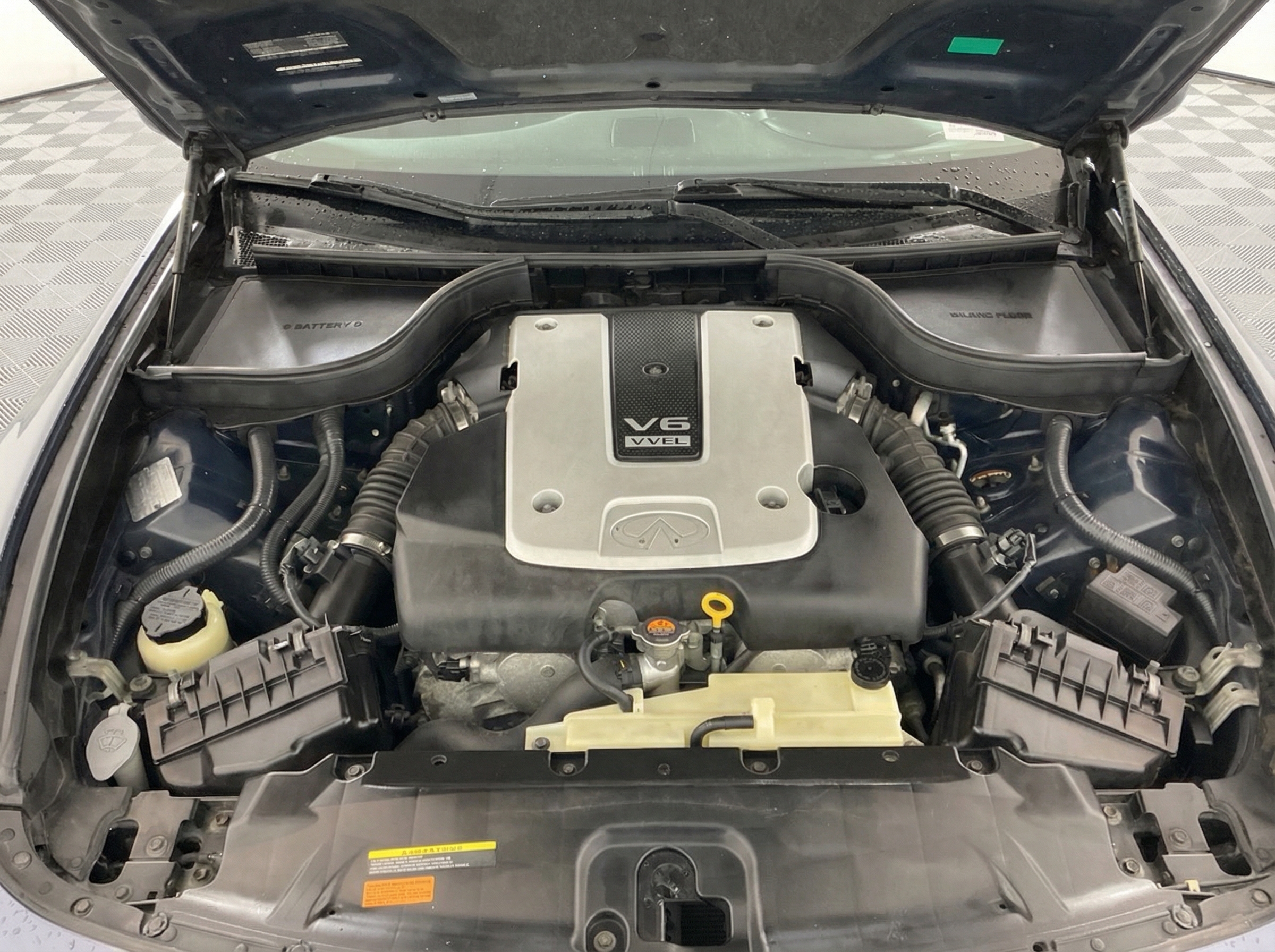 2010 Infiniti G37 — photo 17