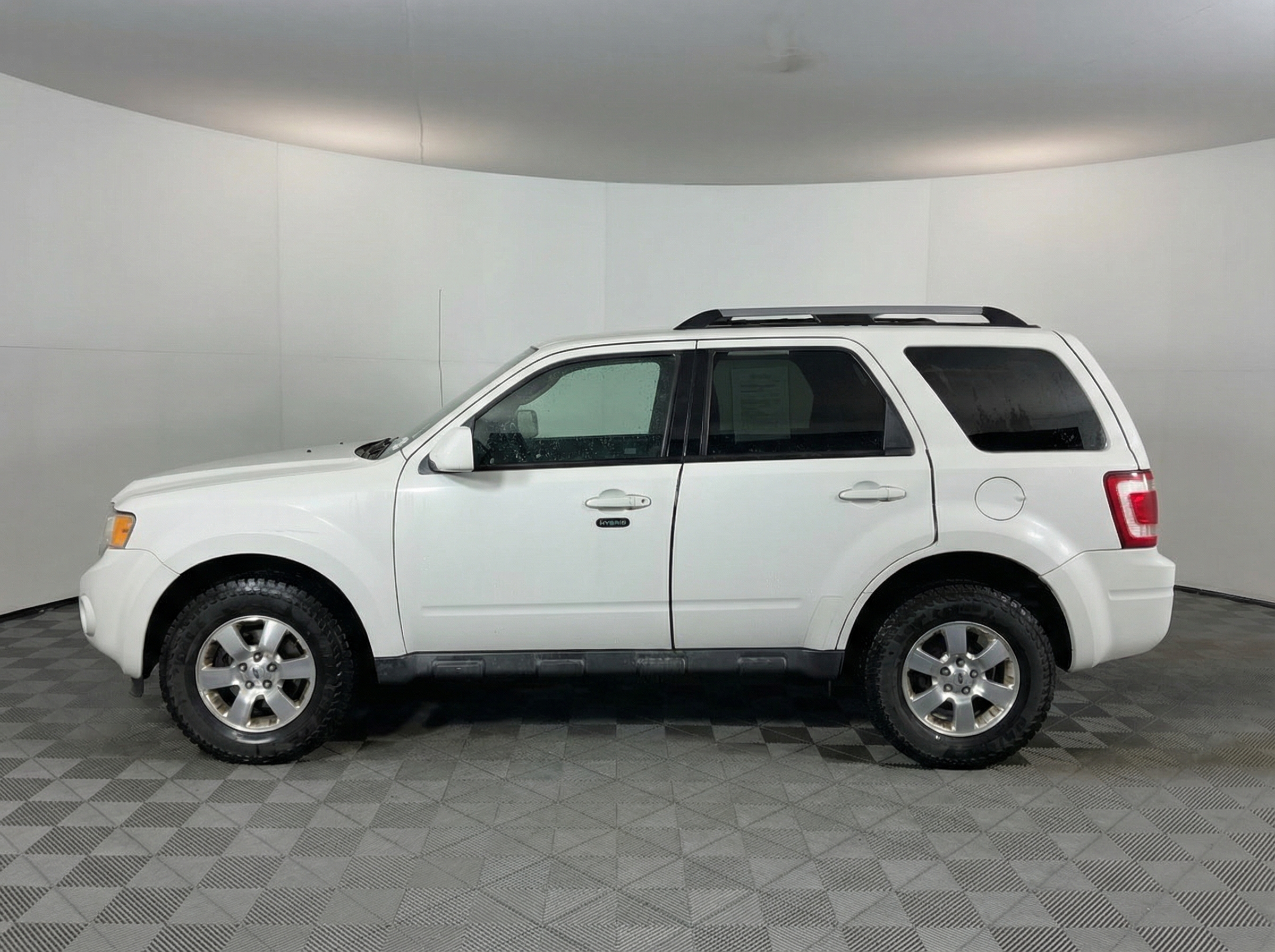 2011 Ford Escape — photo 3