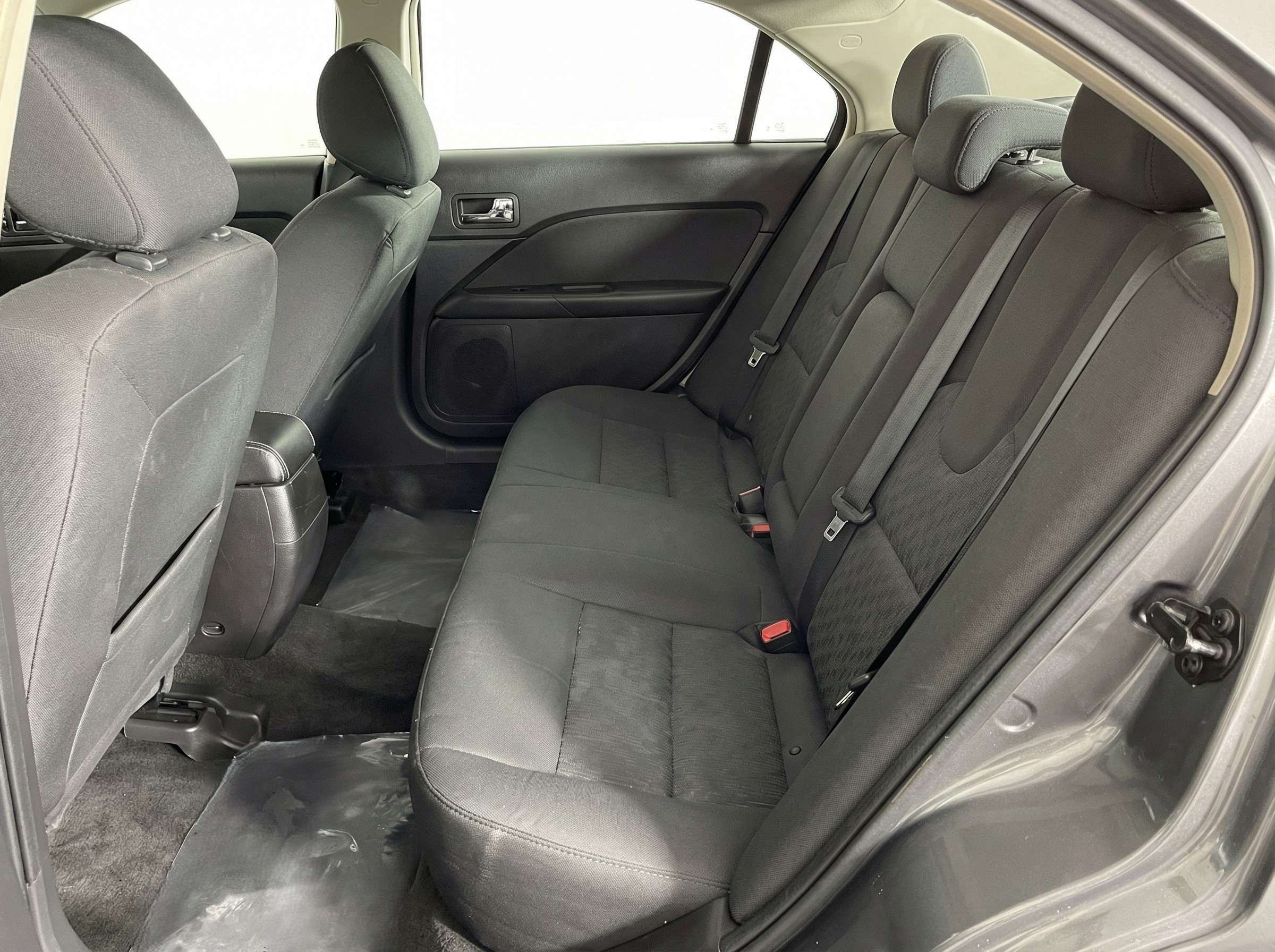 2012 Ford Fusion — photo 12