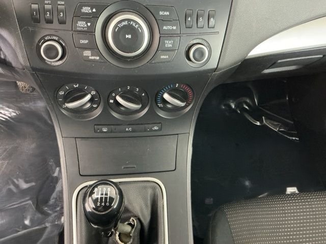 2012 Mazda 3 — photo 9