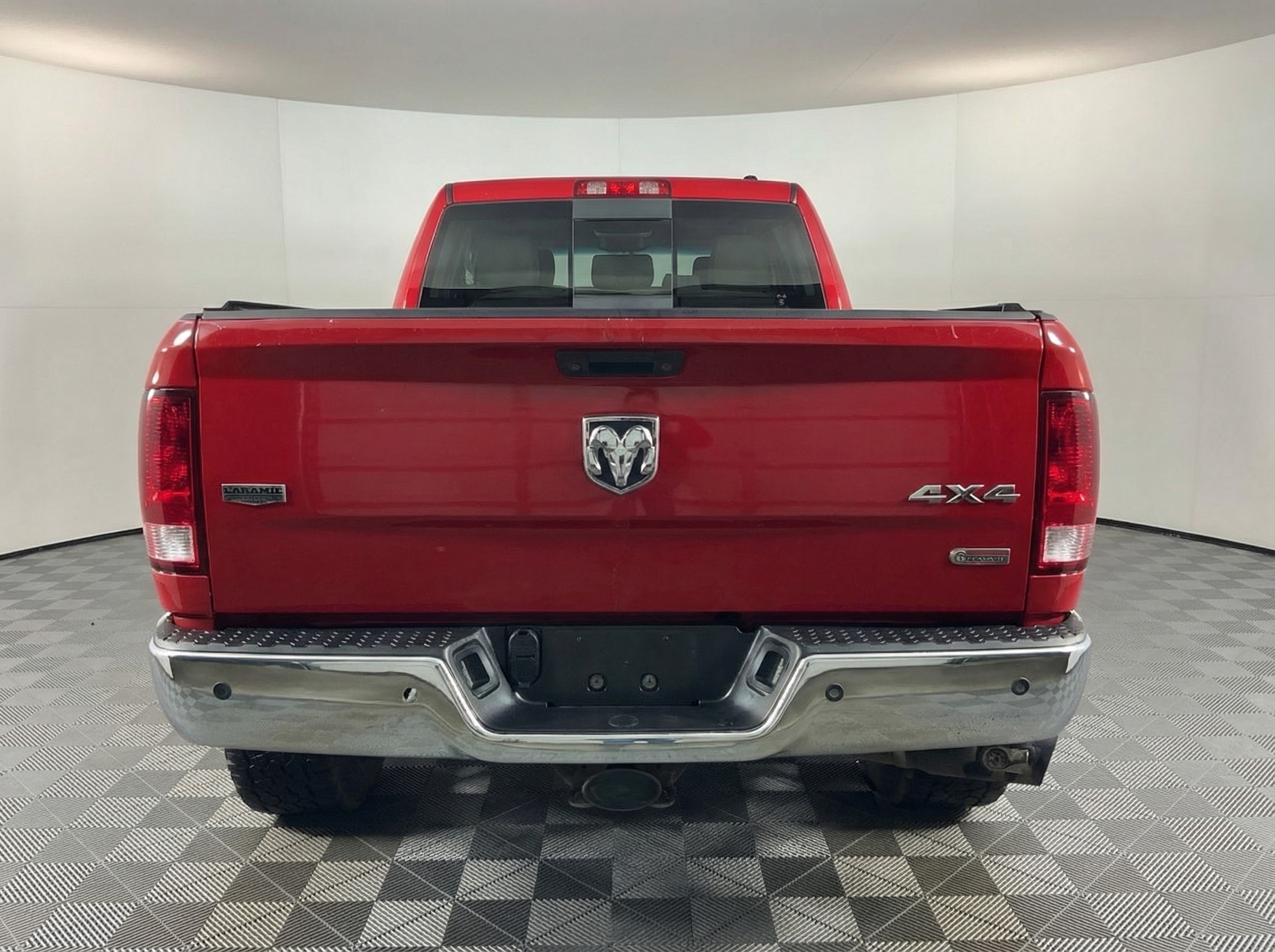 2012 RAM 2500 — photo 1