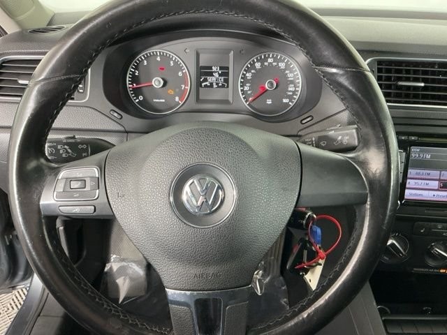 2012 Volkswagen Jetta — photo 5