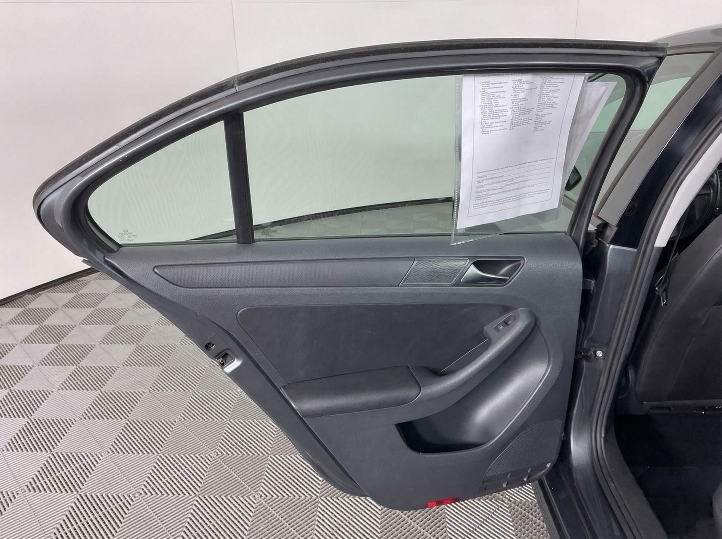 2012 Volkswagen Jetta — photo 10