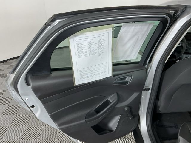 2014 Ford Focus — photo 11