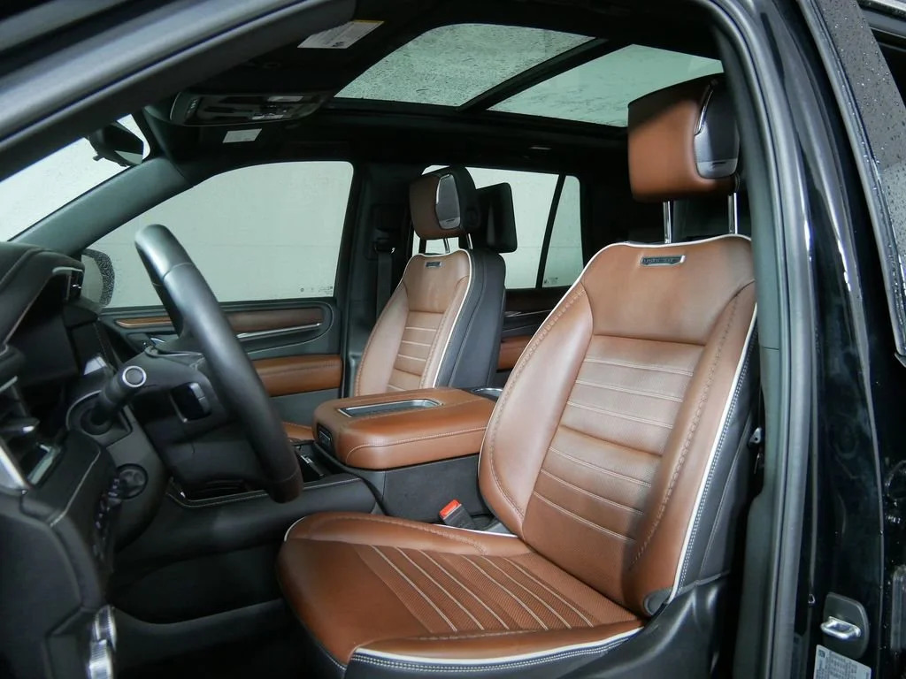 2024 GMC Yukon — photo 8