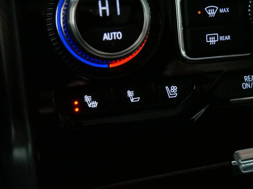 2024 GMC Yukon — photo 25