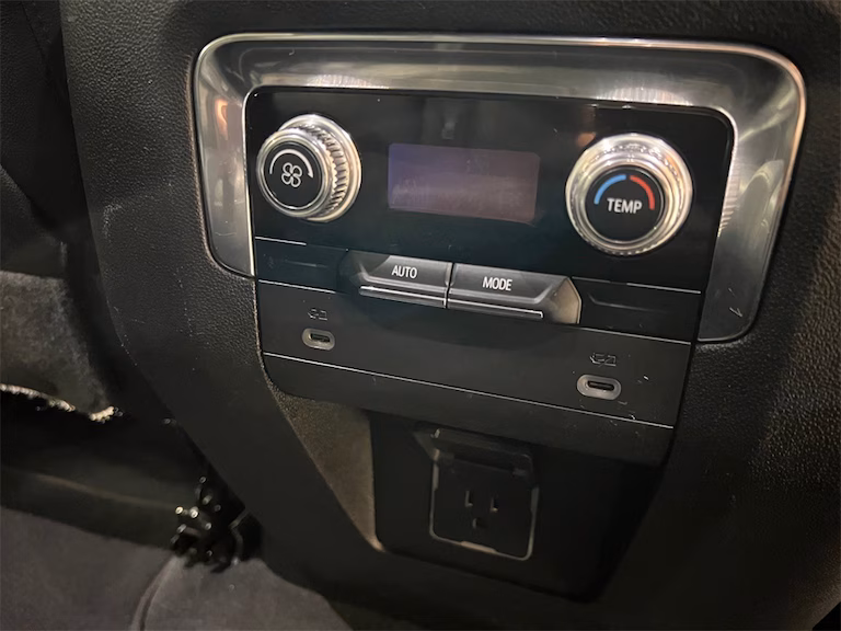 2023 GMC Yukon — photo 14