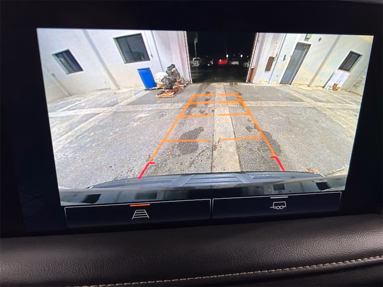 2023 GMC Yukon — photo 23