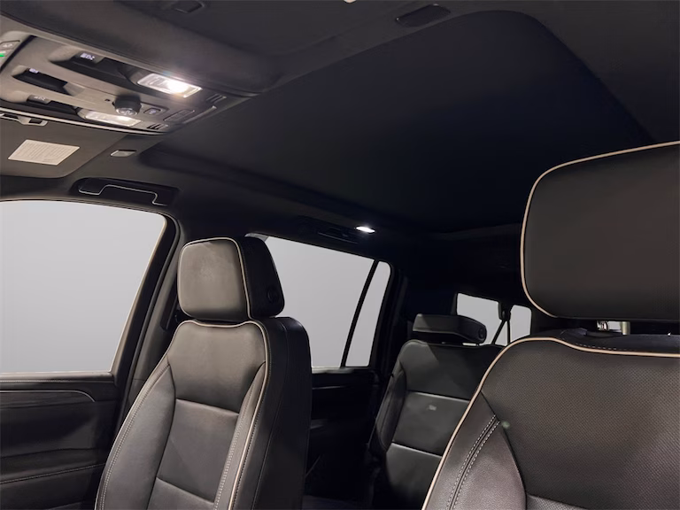 2023 GMC Yukon — photo 28